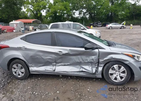 2016 Hyundai Elantra Se z USA, uszkodzony, nr VIN 5NPDH4AE7GH740234